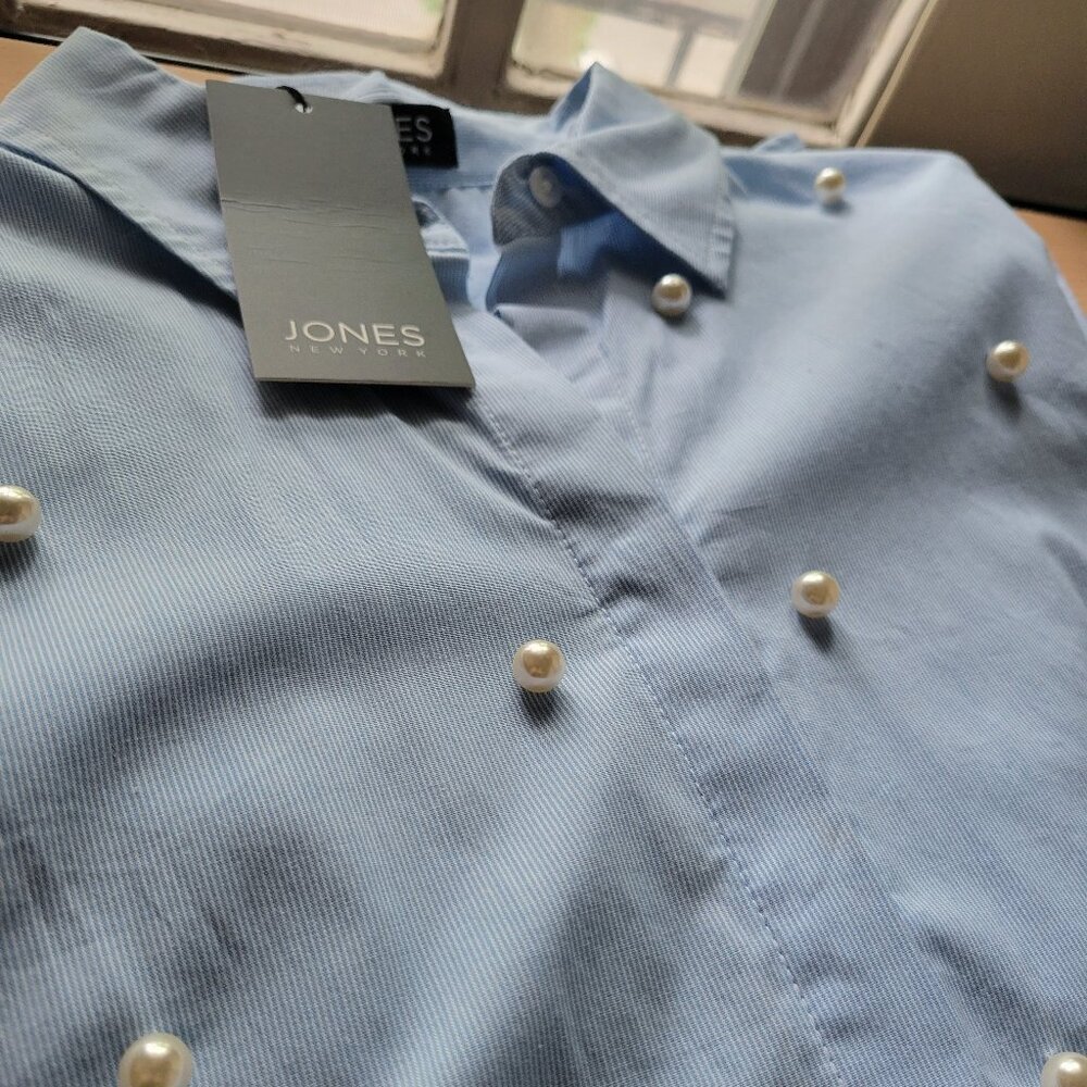 NWT Elegant Button Down Shirt with Pearl Detailing Size M